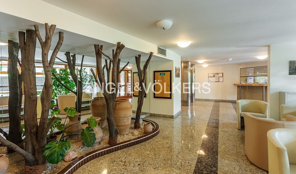 Pronájem bytu 3+kk 110 m², Praha – náhled fotky 7
