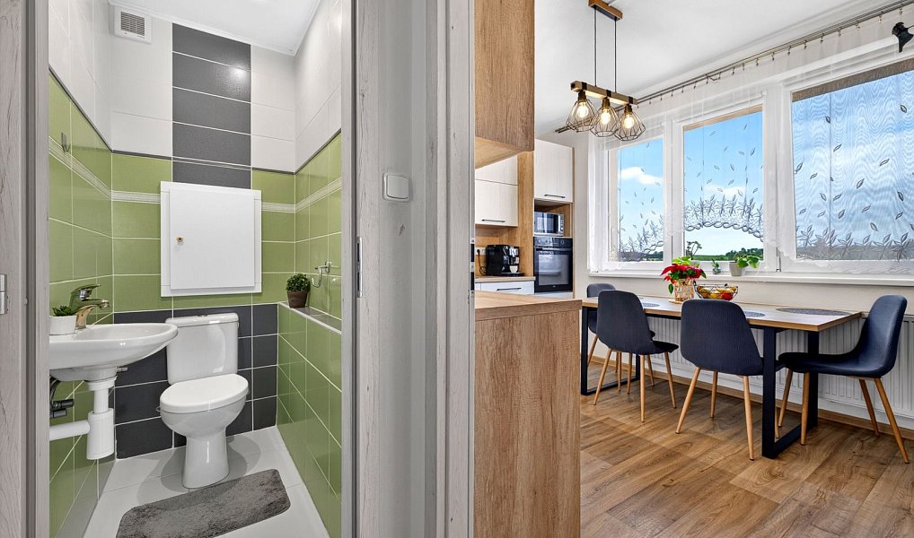 Prodej bytu 3+1 73 m², Trhové Sviny – náhled fotky 9