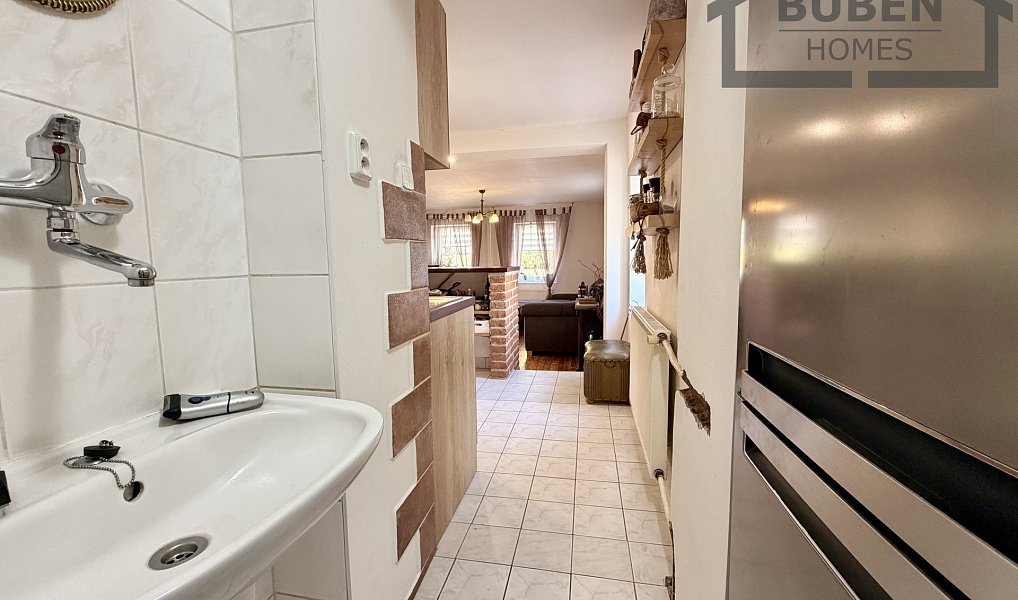Prodej domu 200 m² s pozemkem 1 939 m², Ošelín – náhled fotky 40