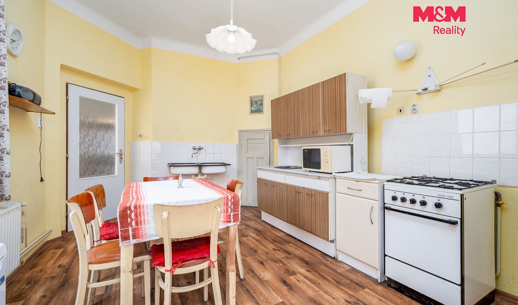Prodej bytu 3+1 102 m², Teplice – náhled fotky 2
