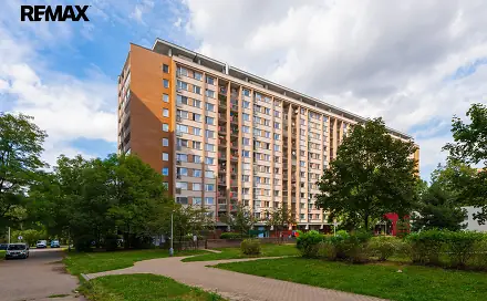 Prodej bytu 3+1 64 m², Hrubého, Praha 8 - Kobylisy