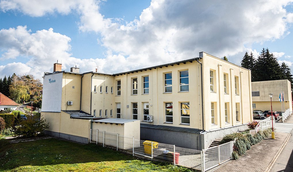 Prodej kanceláře 1 620 m², Hlinsko – náhled fotky 2