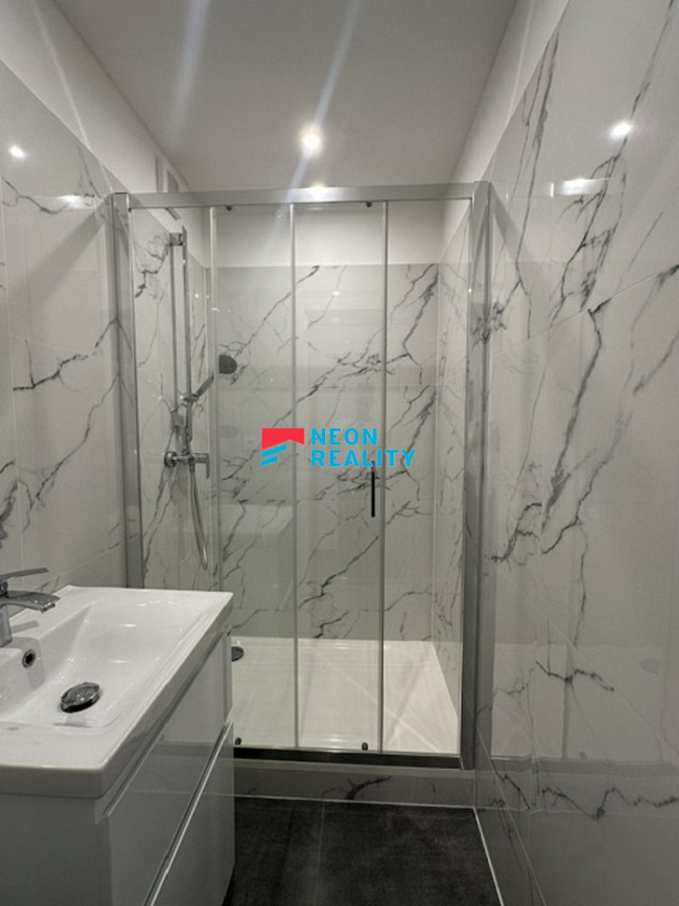 Pronájem bytu 1+kk 25 m² - Więcej