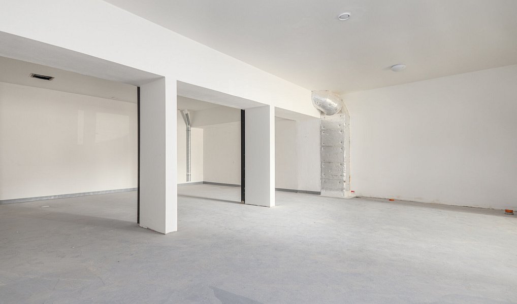 Pronájem obchodních prostor 110 m², Praha – fotka 1 z 11