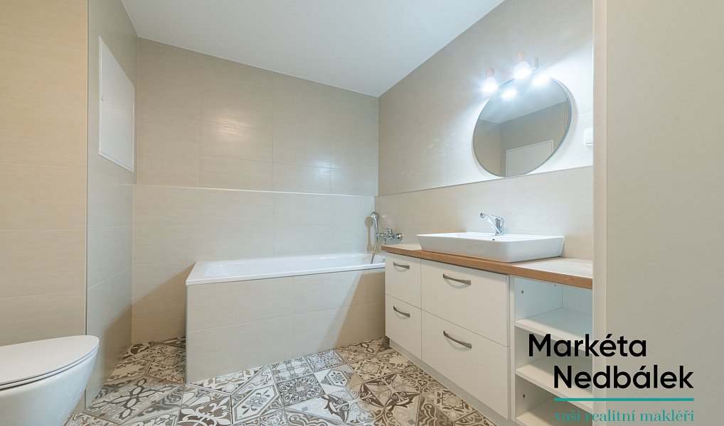 Pronájem bytu 2+kk 56 m², Zlín – náhled fotky 8
