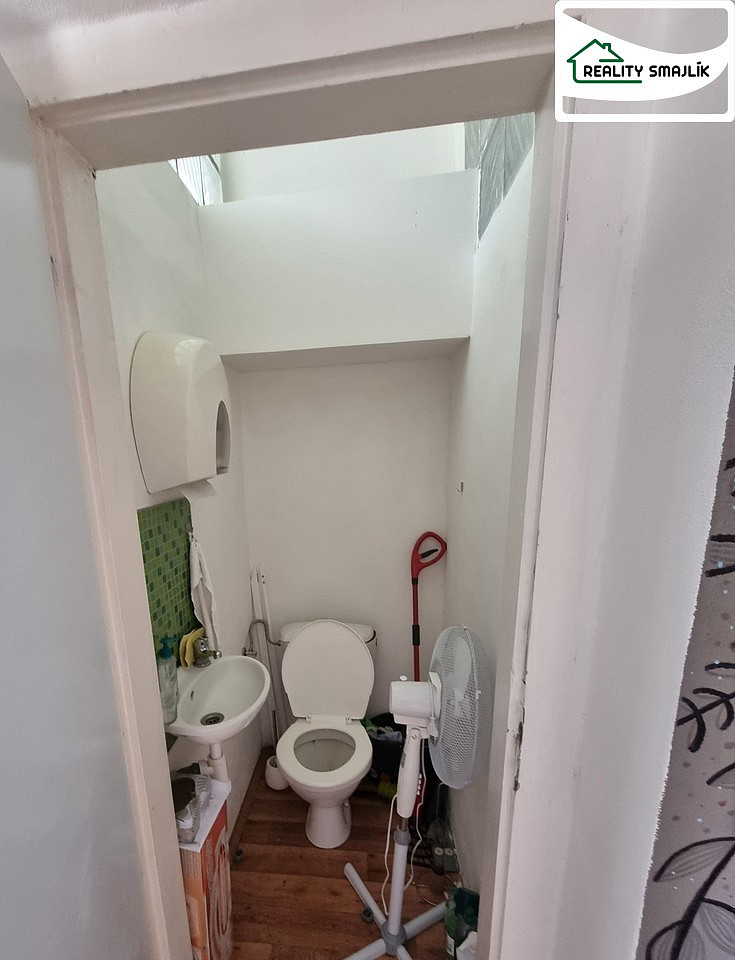 Pronájem kanceláře 20 m² – fotografie 5
