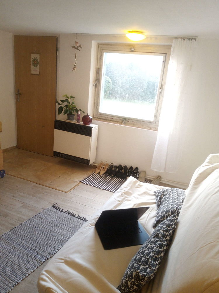 Pronájem bytu 1+kk 25 m² – fotografie 3