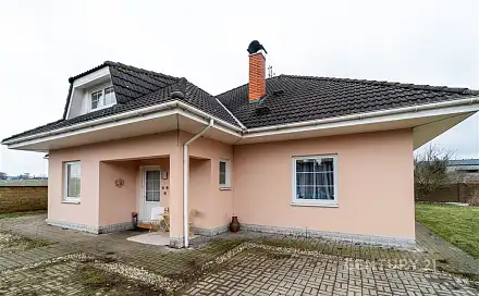 Prodej domu 247 m² s pozemkem 673 m², Zd. Hofbauera, Unhošť, okres Kladno