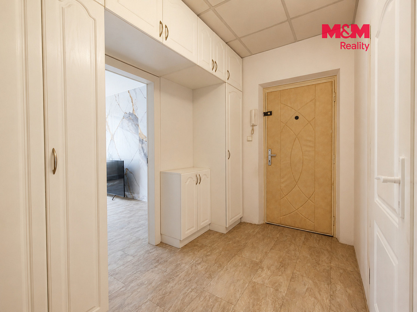 Pronájem bytu 1+1 35 m² — photo 2