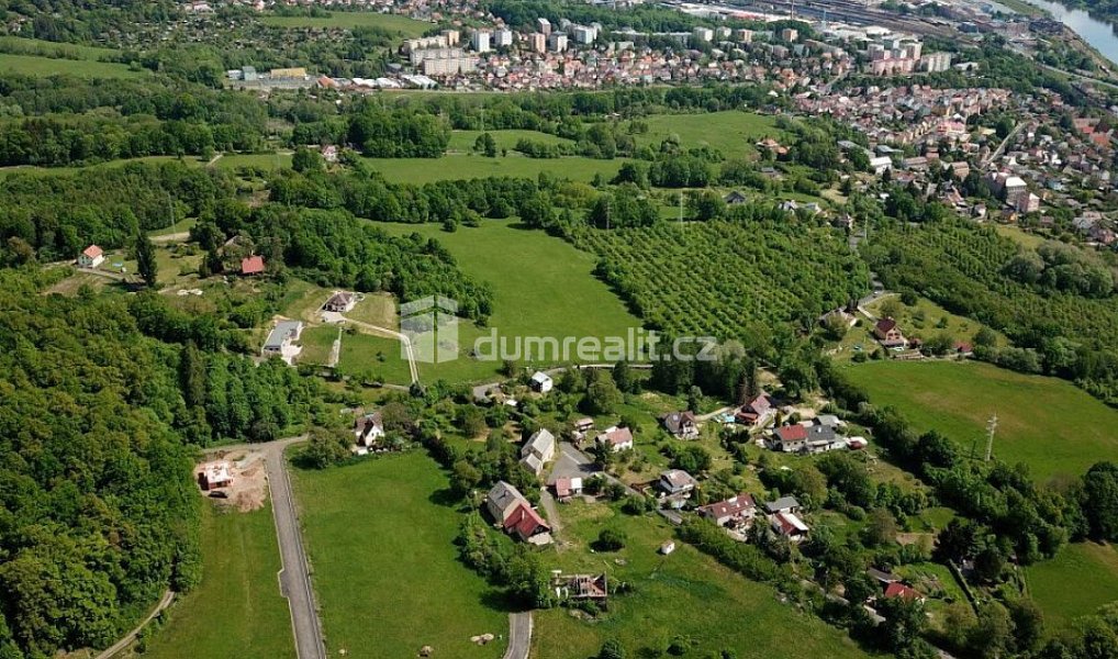 Prodej stavebního pozemku 1 505 m², Děčín – fotka 1 z 10