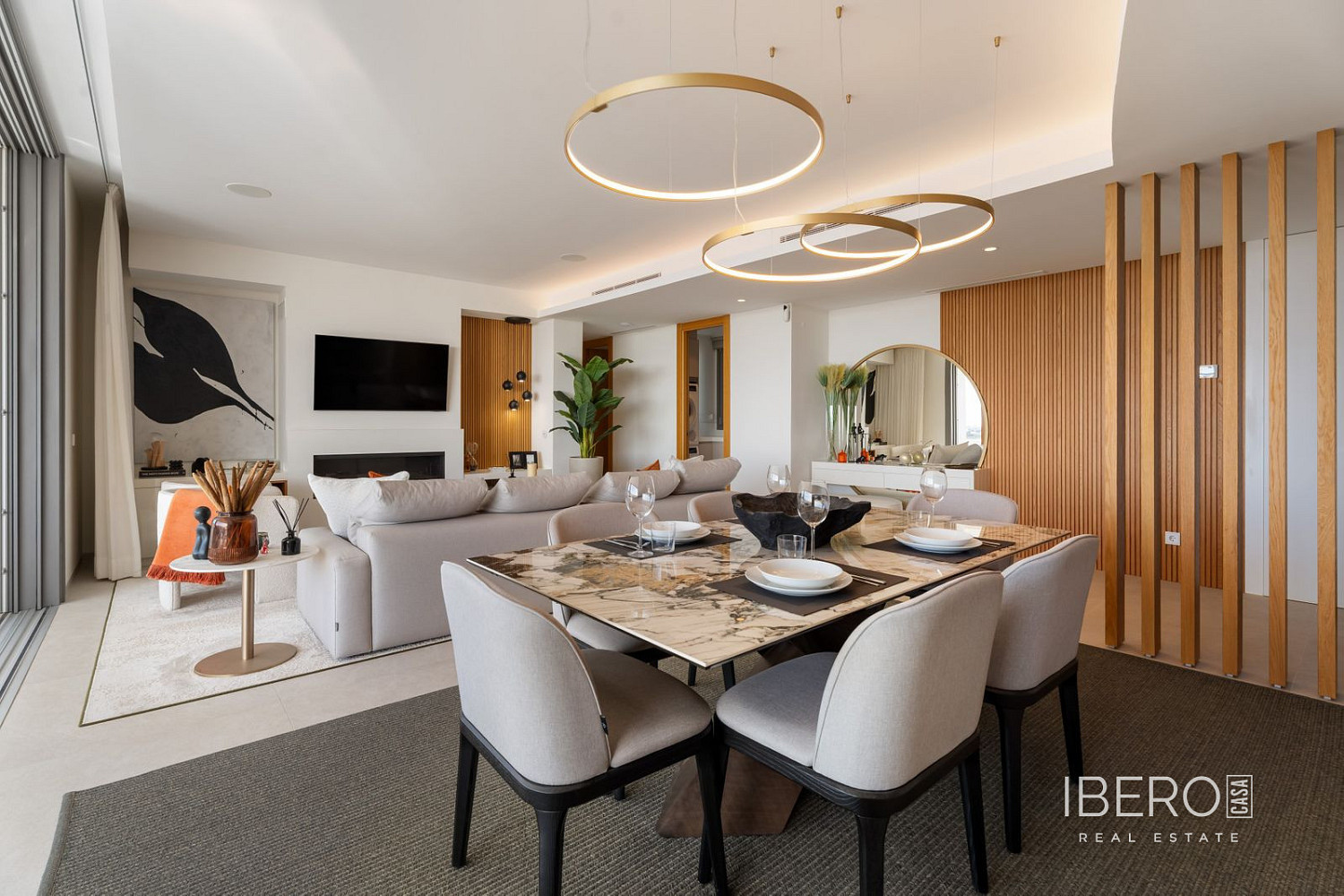 Prodej bytu 4+kk 158 m² - Más