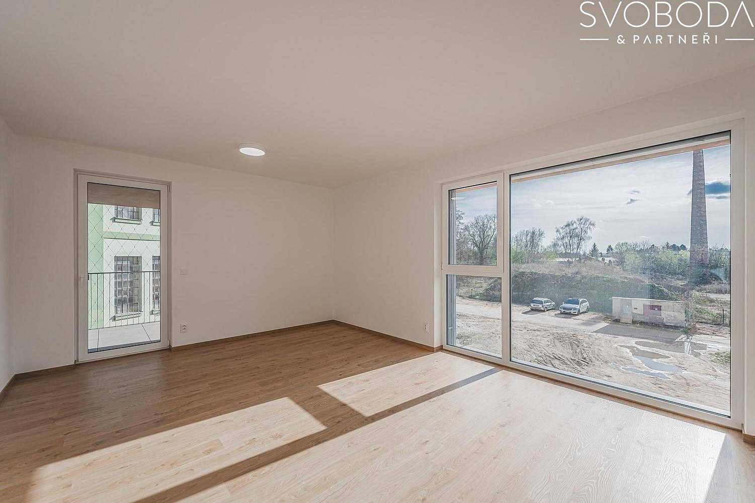 Pronájem bytu 4+kk 92 m² — photo 2