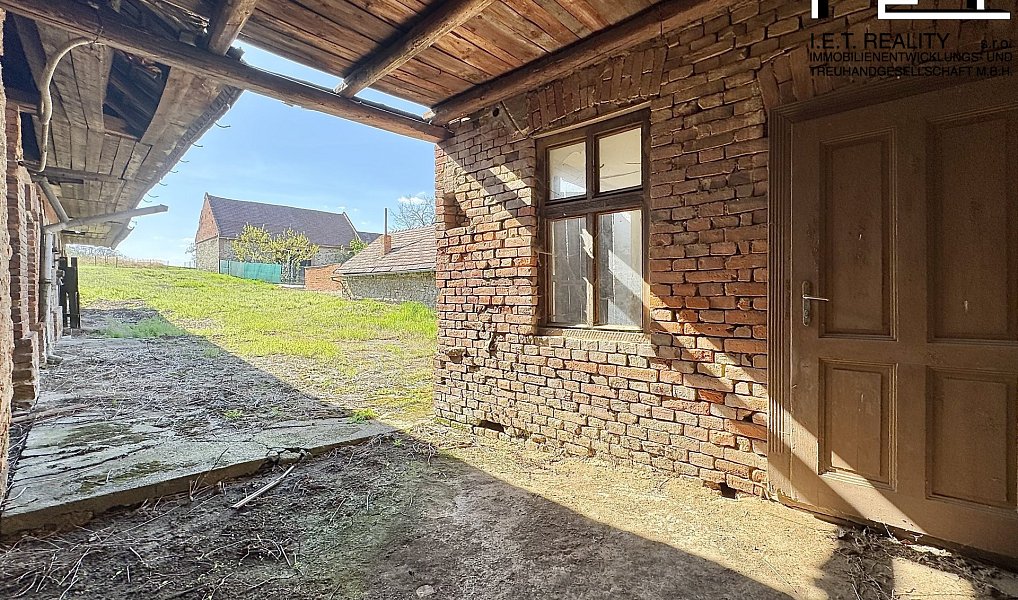 Prodej domu 300 m² s pozemkem 1 377 m², Skalka – náhled fotky 5