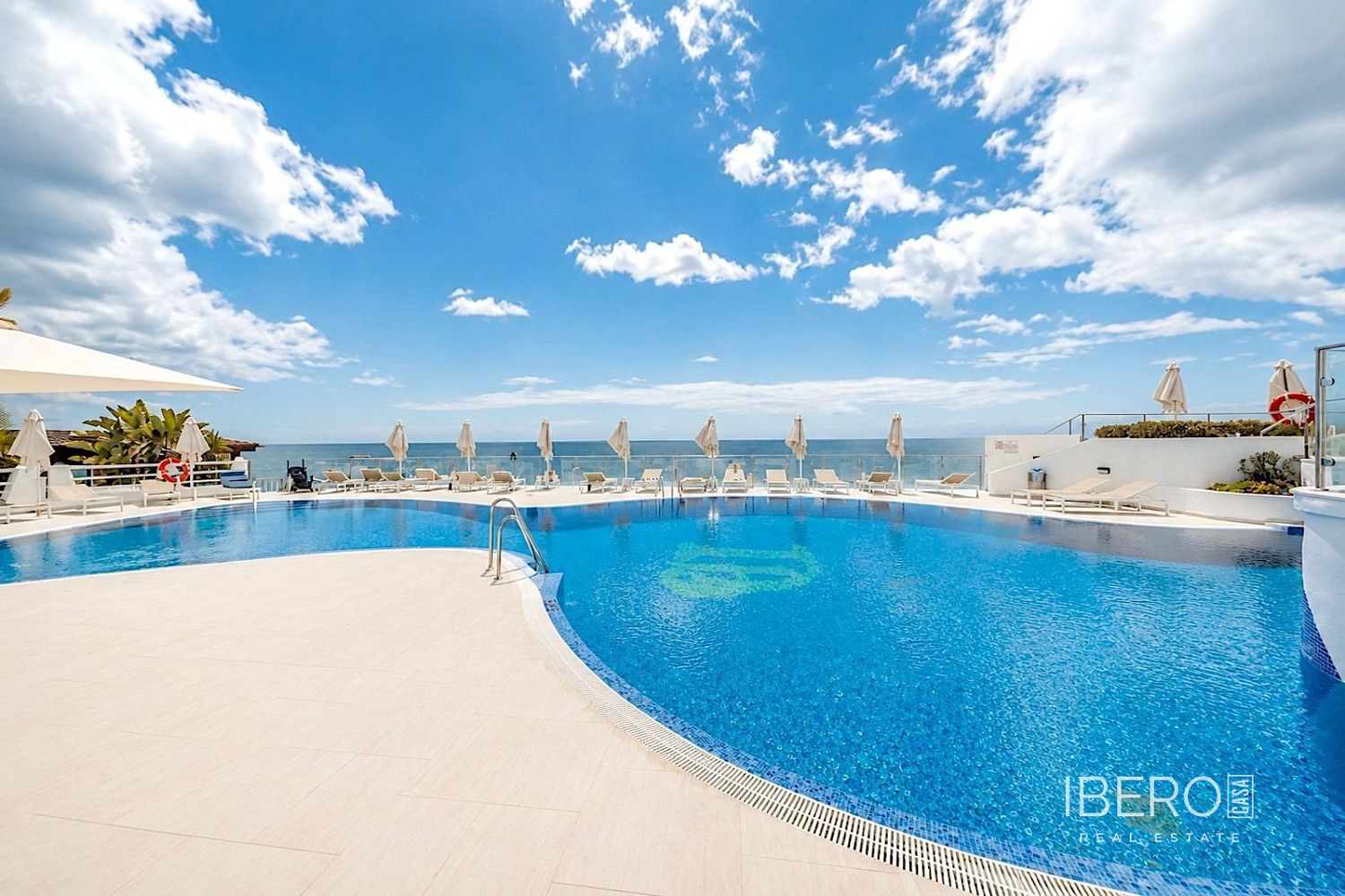 Piso 3+kk – Estepona, El Pilar