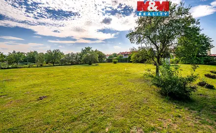 Prodej stavebního pozemku 1 676 m², Dašice, okres Pardubice