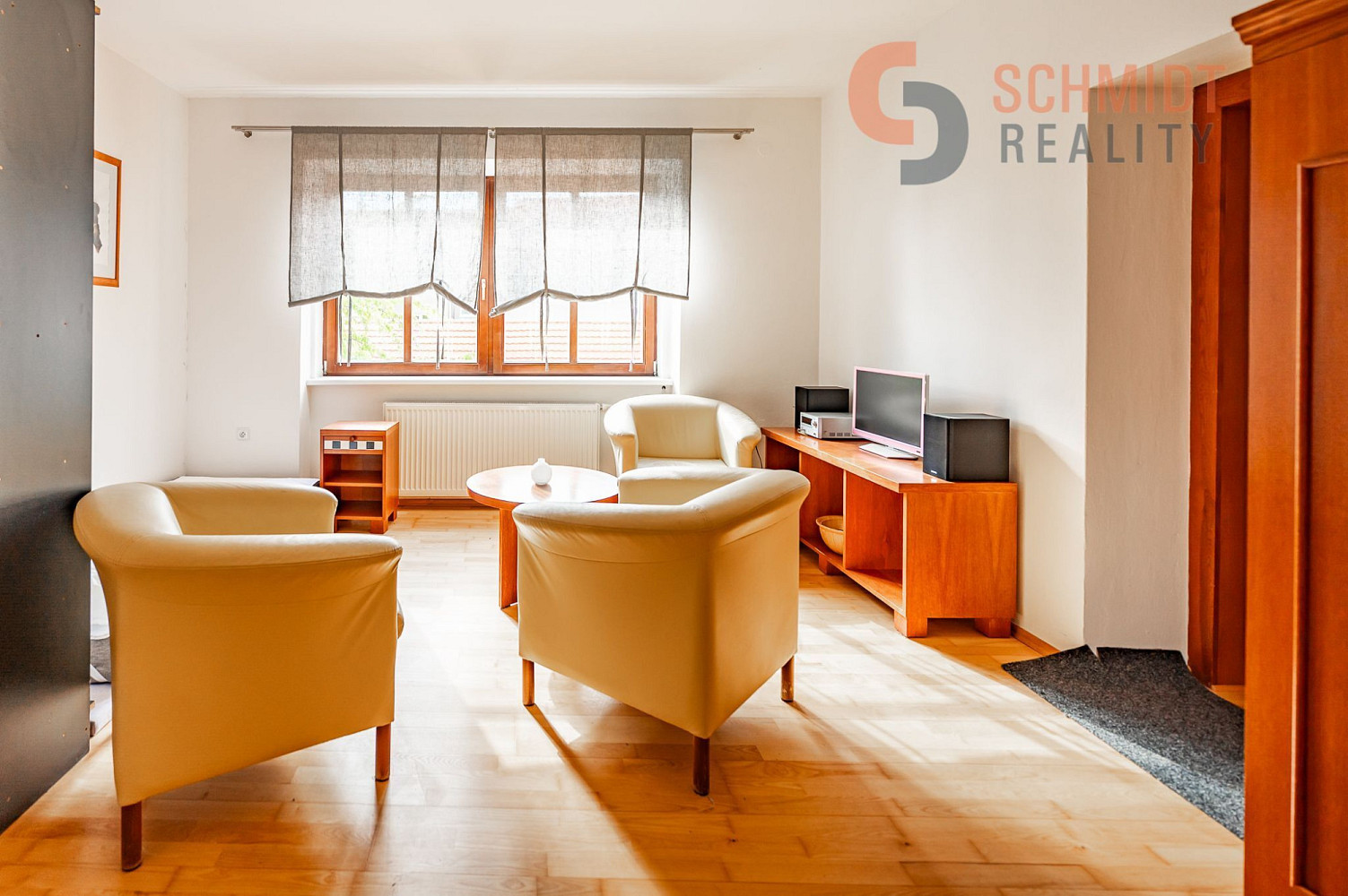 Prodej domu 596 m² s pozemkem 781 m² – fotografie 2