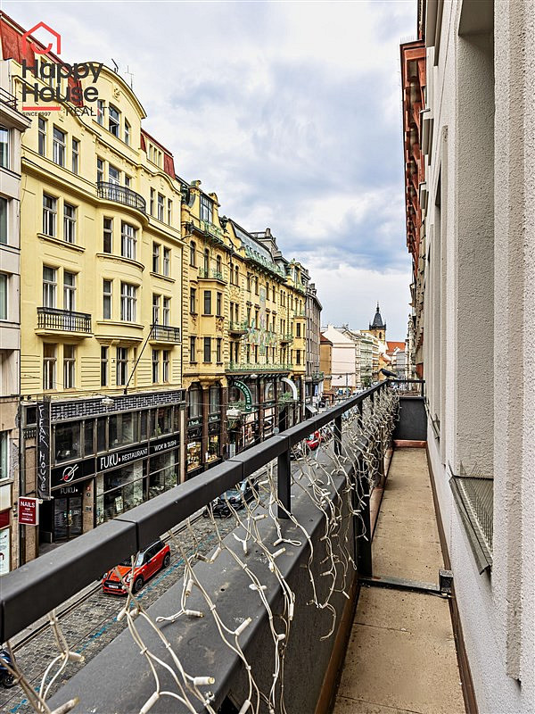 Pronájem kanceláře 400 m² — photo 4