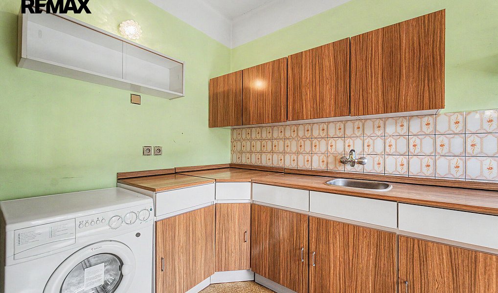 Prodej domu 294 m² s pozemkem 427 m², Pečky – náhled fotky 13