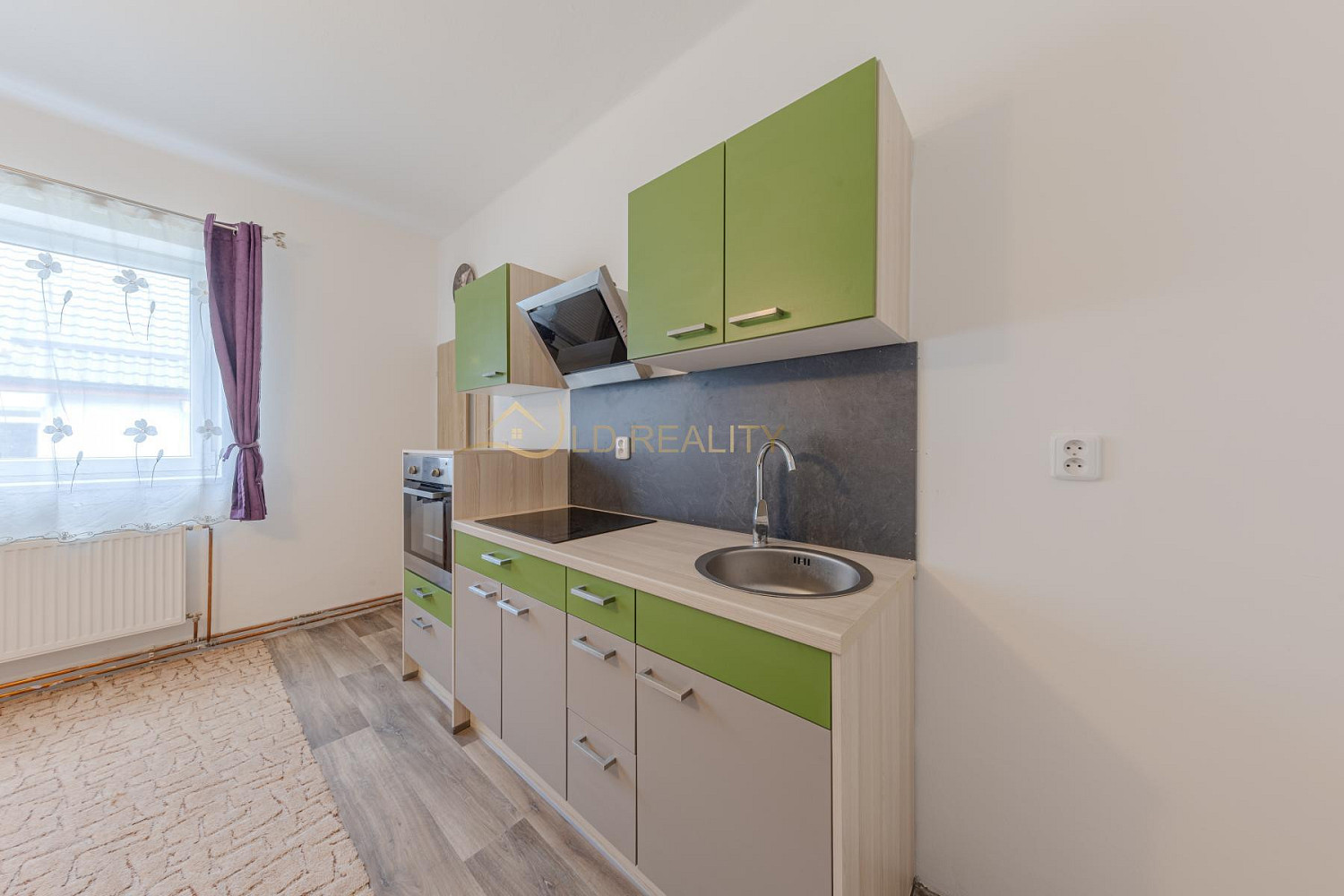 Pronájem bytu 3+kk 70 m² — photo 3