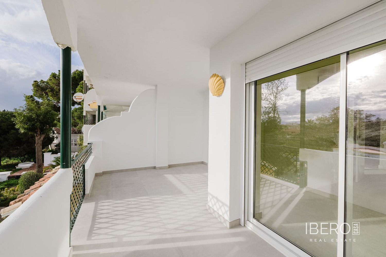 Piso 3+kk – Marbella, Urbanización Marbesa - Vista 4