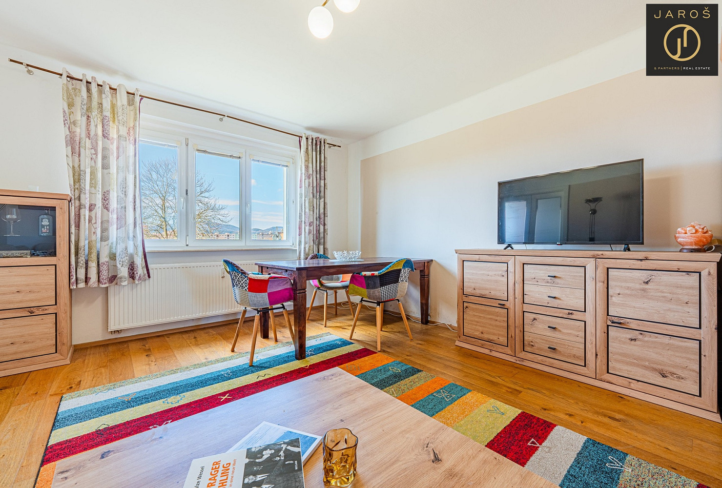 Prodej bytu 2+1 77 m² – pohled 6