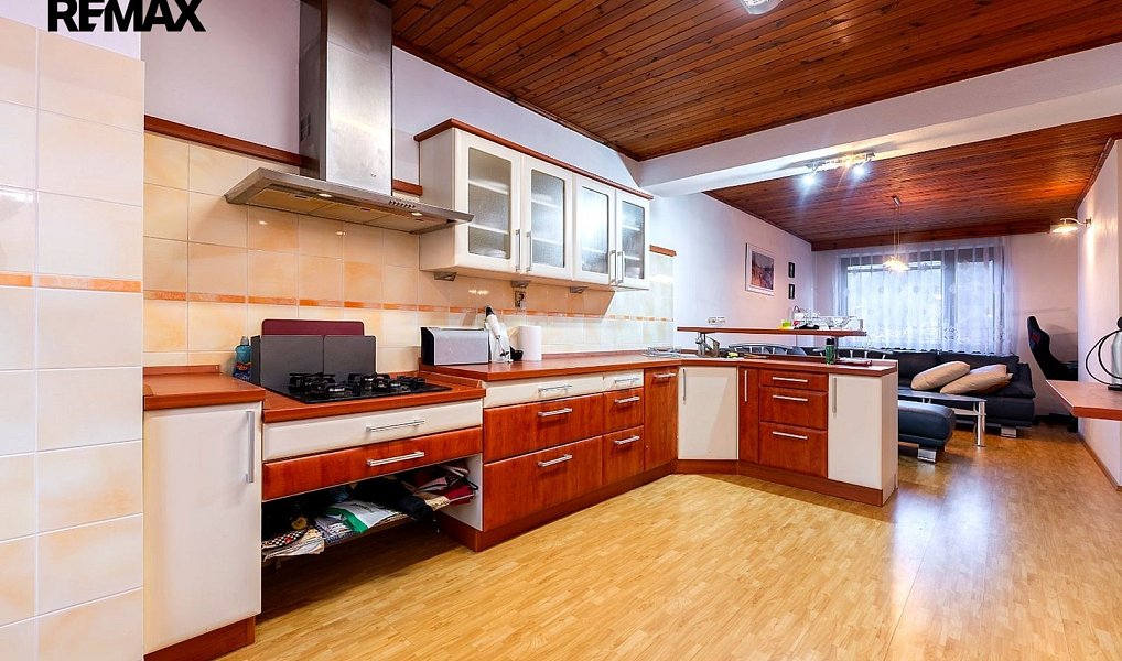 Prodej domu 200 m² s pozemkem 1 017 m², Česká Kamenice – náhled fotky 3
