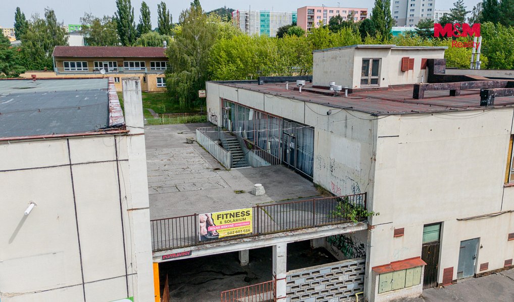 Prodej obchodních prostor 1 600 m², Česká Lípa – náhled fotky 2