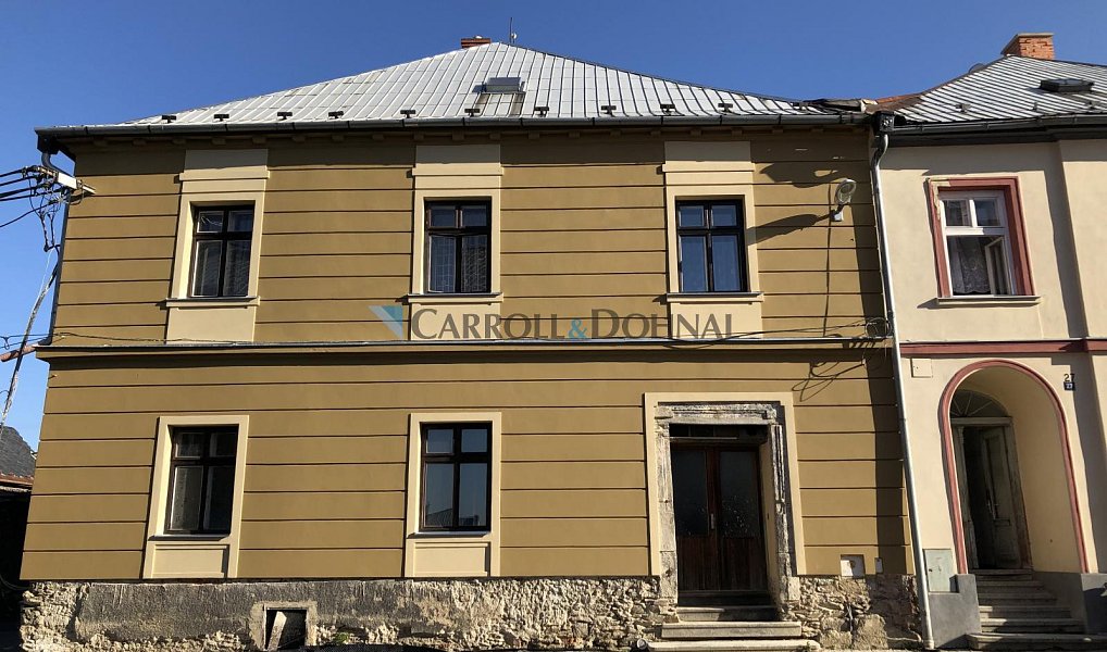Prodej domu 632 m² s pozemkem 1 142 m², Horní Benešov – fotka 1 z 9