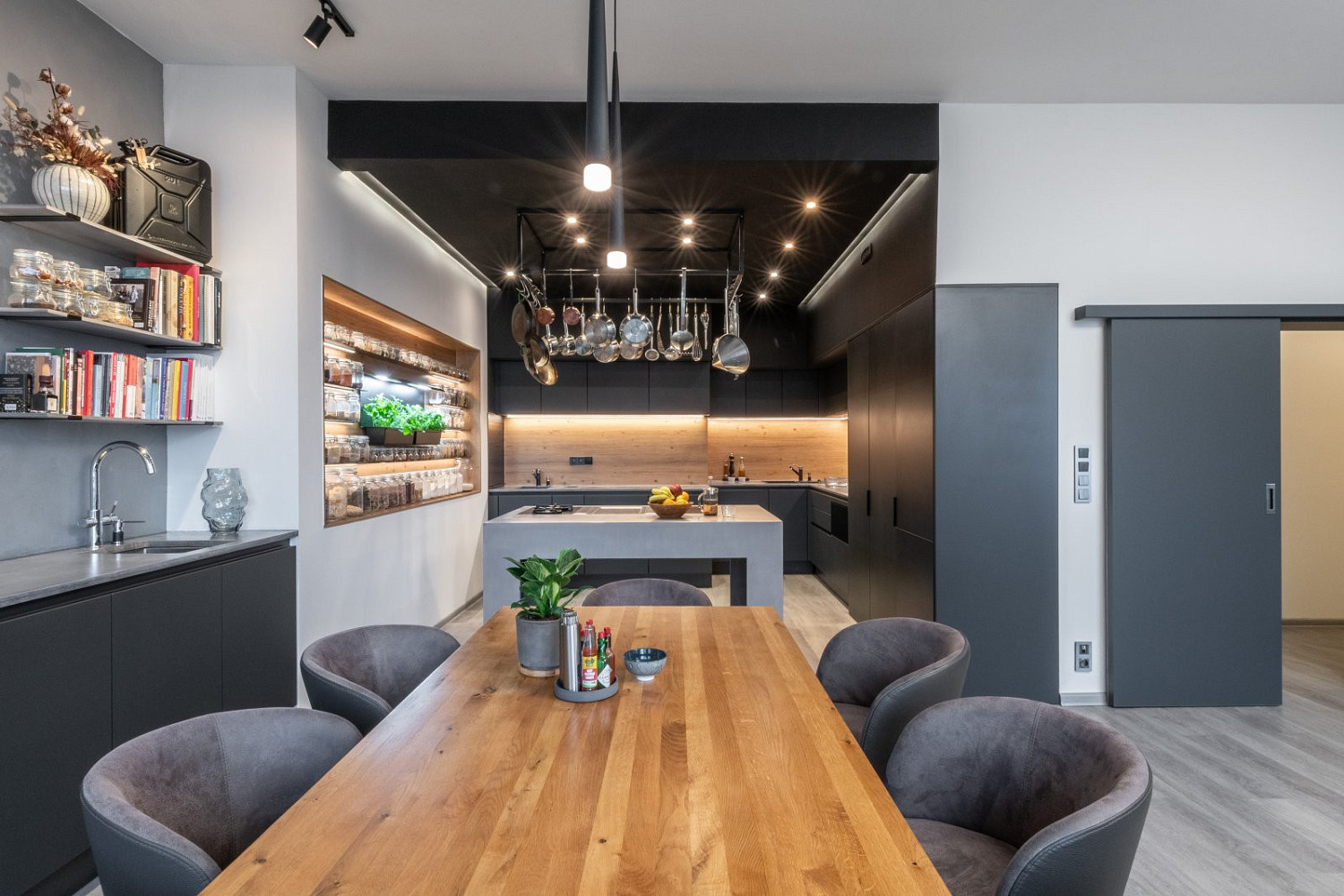 Prodej bytu 3+kk 147 m² – fotografie 2