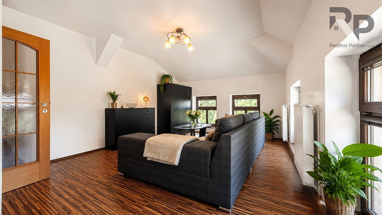 Pronájem bytu 2+kk 49 m² — photo 2