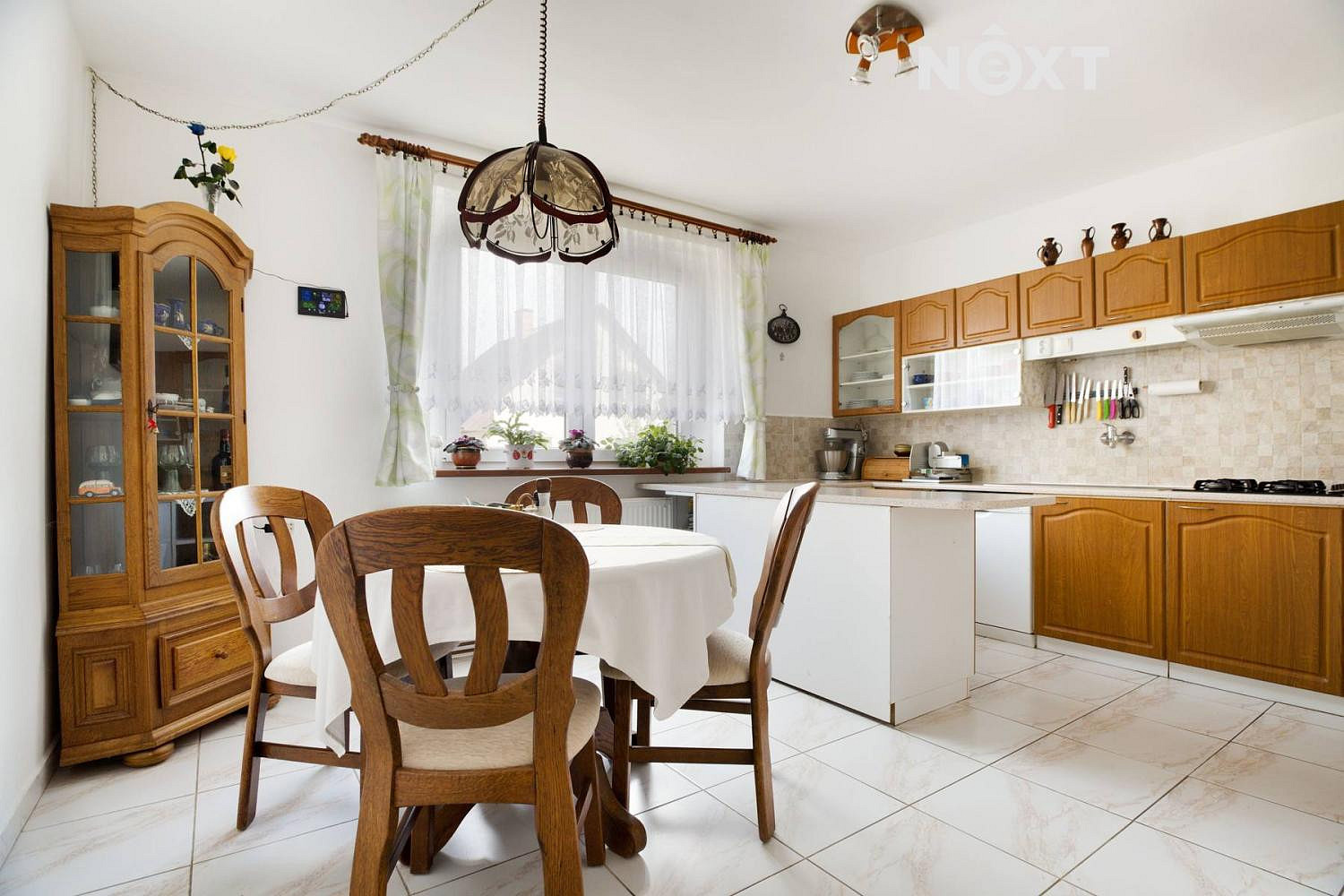 Prodej domu 184 m² s pozemkem 651 m² – fotografie 2