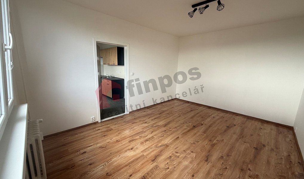 Pronájem bytu 1+1 35 m², Krupka – náhled fotky 3