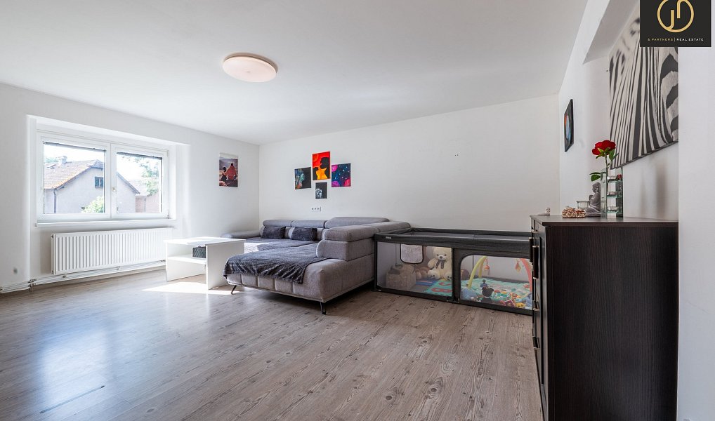 Prodej domu 203 m² s pozemkem 1 153 m², Hředle – náhled fotky 26