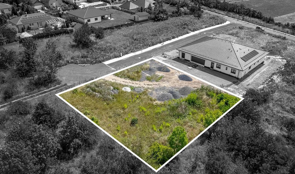 Prodej stavebního pozemku 938 m², Lom – náhled fotky 5