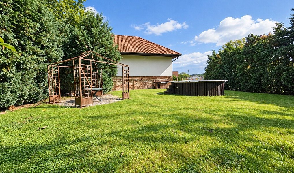 Prodej domu 279 m² s pozemkem 2 760 m², Blšany – náhled fotky 41