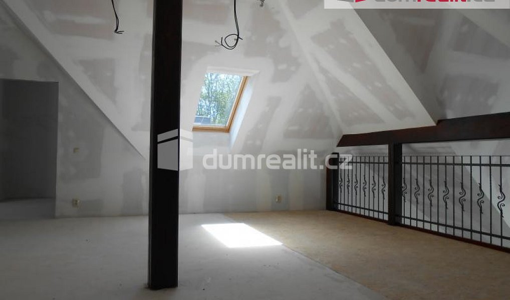 Prodej bytu 3+kk 90 m², Mariánské Lázně – náhled fotky 32