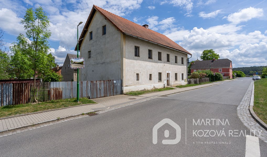 Prodej domu 400 m² s pozemkem 1 459 m², Jestřebí – fotka 1 z 46