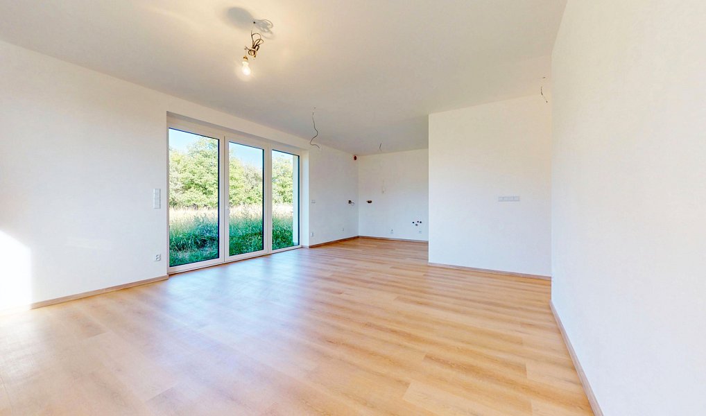Prodej bytu 3+kk 85 m², Týnec nad Labem – fotka 1 z 12