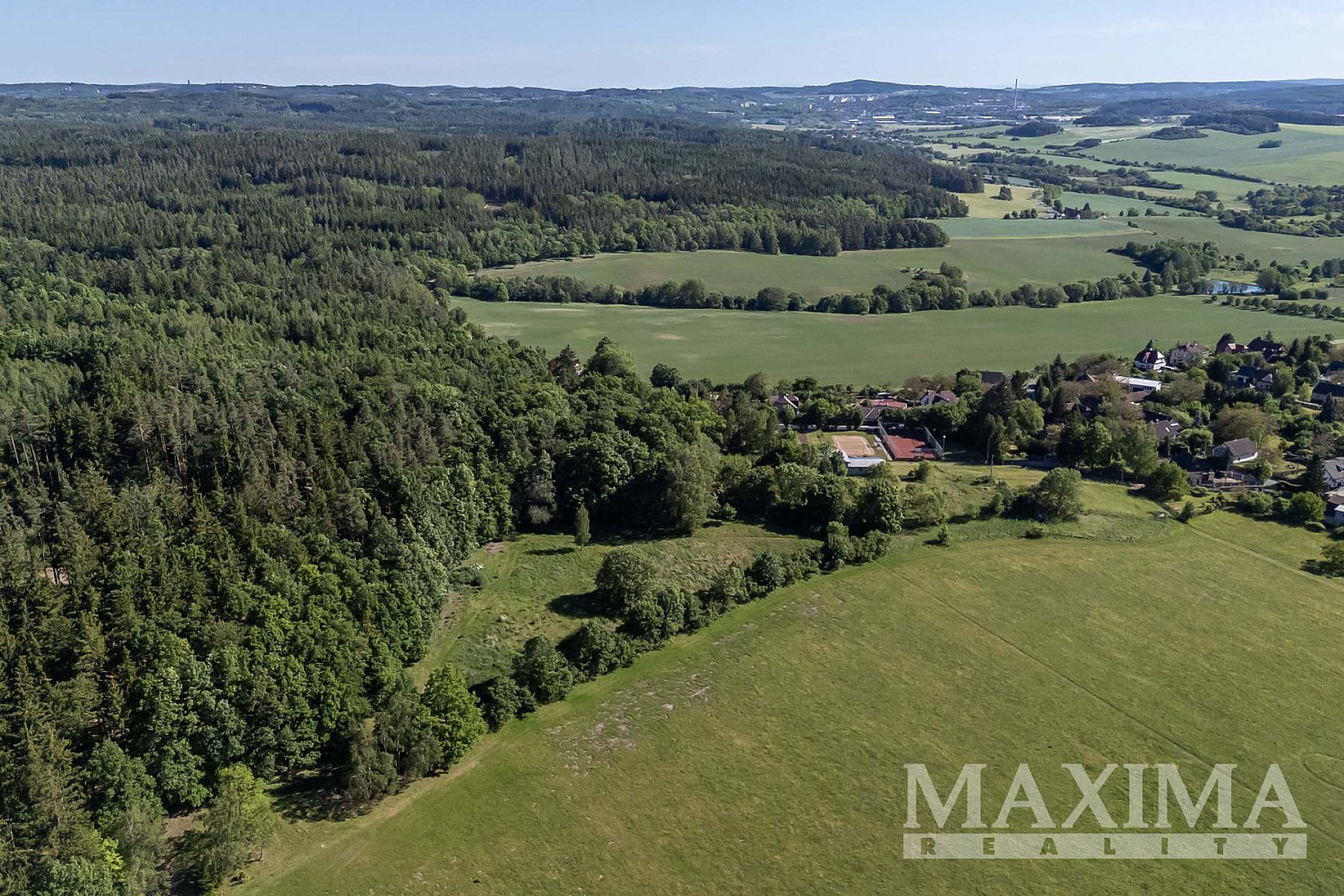 Prodej stavebního pozemku 4 612 m²