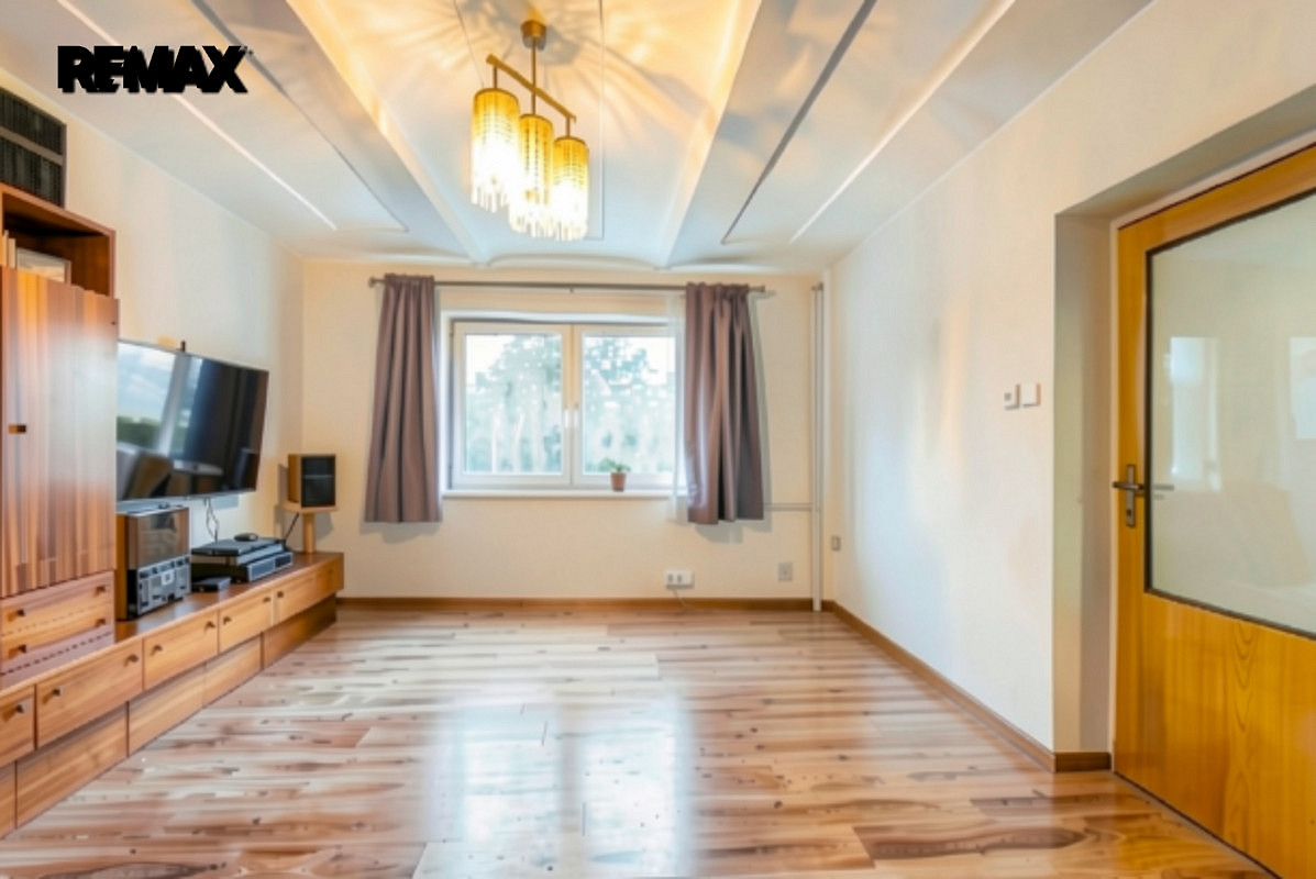 Prodej domu 250 m² s pozemkem 800 m² – fotografie 4
