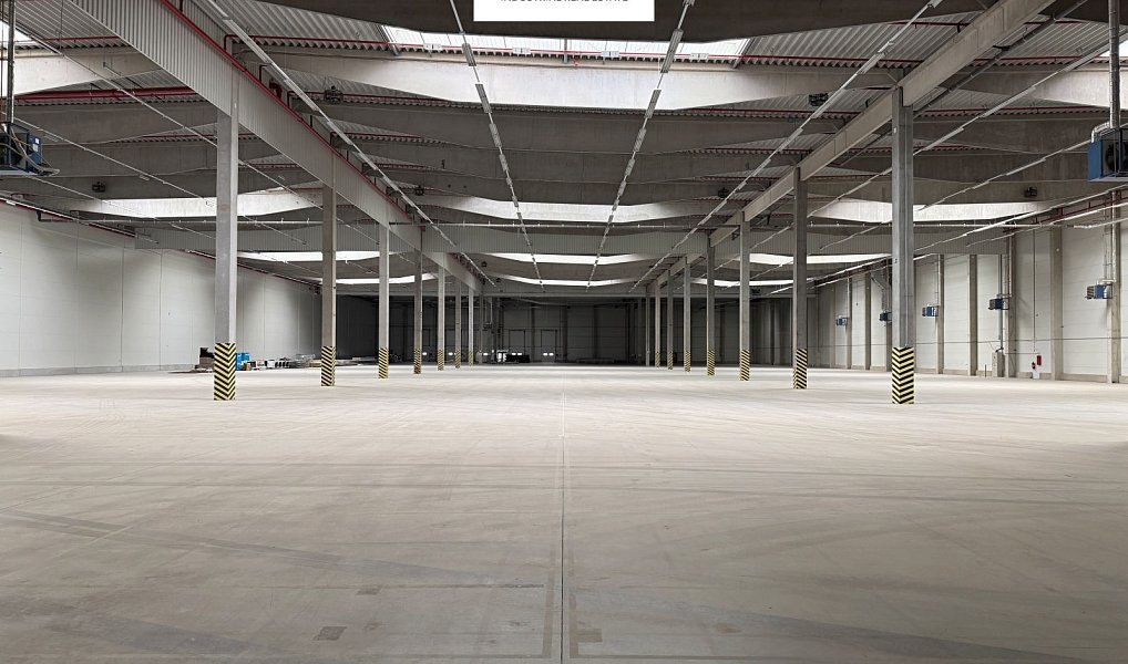 Pronájem výrobních prostor 3 458 m², Bor – náhled fotky 11