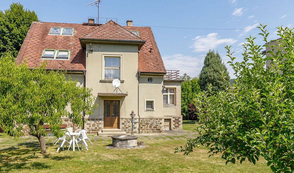Prodej domu 219 m² s pozemkem 1 597 m², Sázava – náhled fotky 21