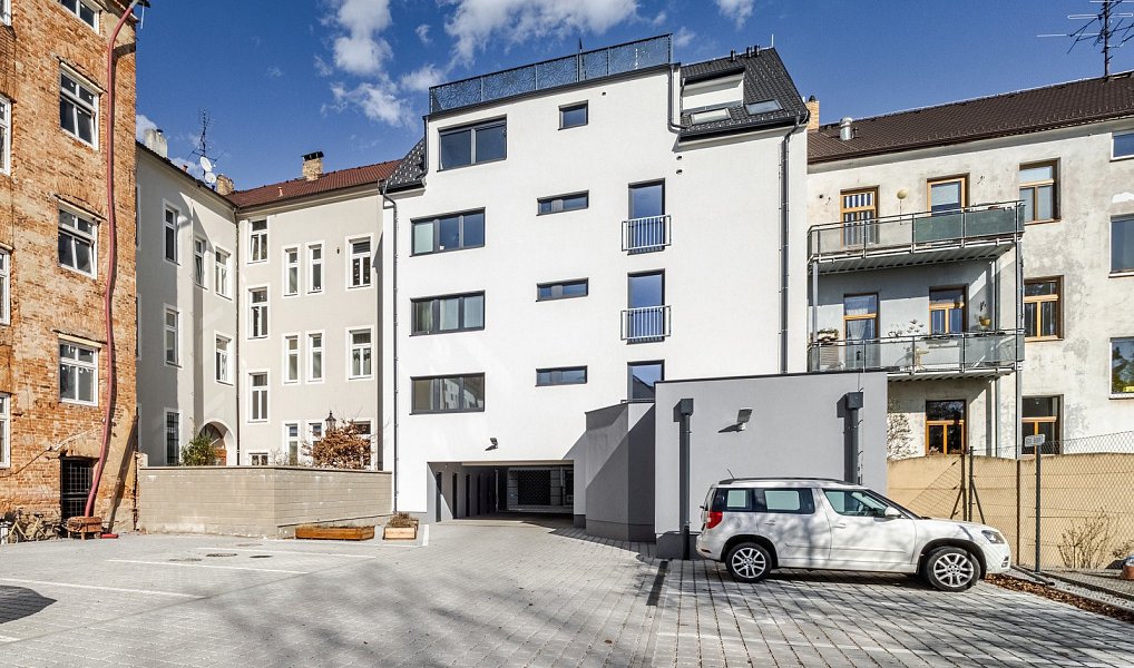 Prodej bytu 4+kk 88 m², České Budějovice – náhled fotky 28