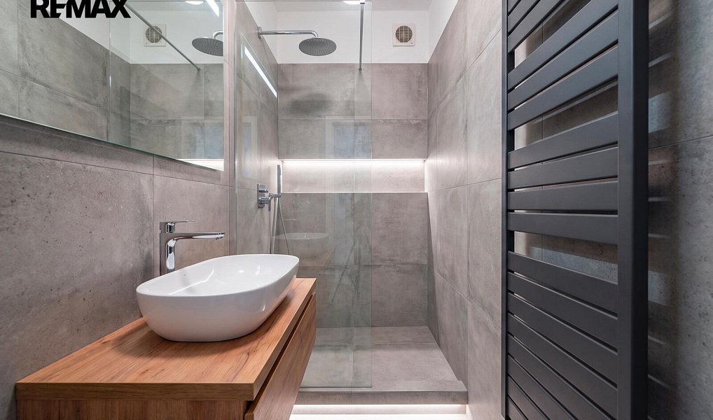 Prodej domu 135 m² s pozemkem 893 m², Pištín – náhled fotky 11