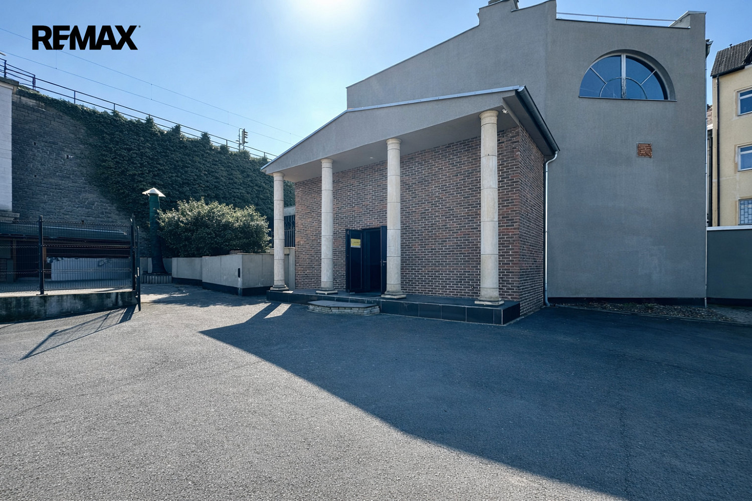 Pronájem obchodních prostor 595 m², Plzeň