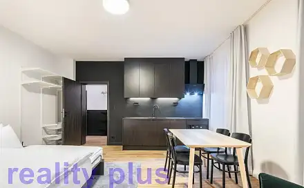 Pronájem bytu 1+kk 33 m²