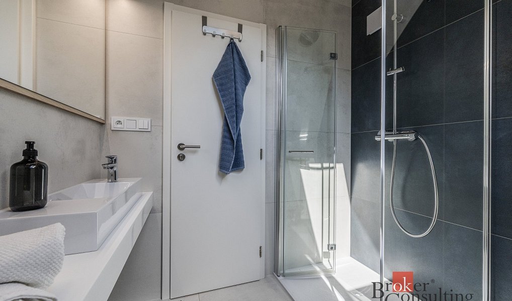 Prodej domu 123 m² s pozemkem 800 m², Hejnice – náhled fotky 26