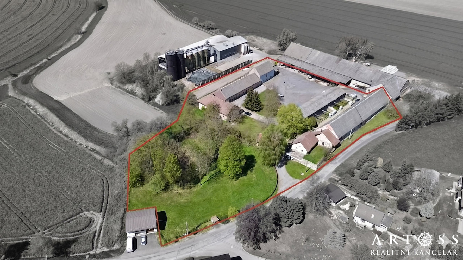 Prodej zemědělského objektu 1 528 m²
