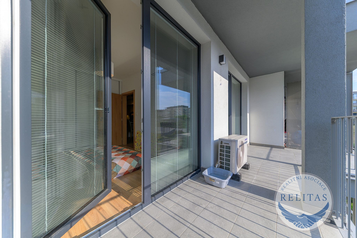 Pronájem bytu 2+kk 85 m² — photo 3