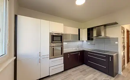 Prodej bytu 3+1 66 m², Česká, Zlín